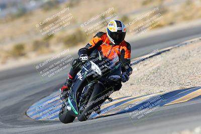 media/Jan-09-2022-SoCal Trackdays (Sun) [[2b1fec8404]]/Turn 11 (935am)/